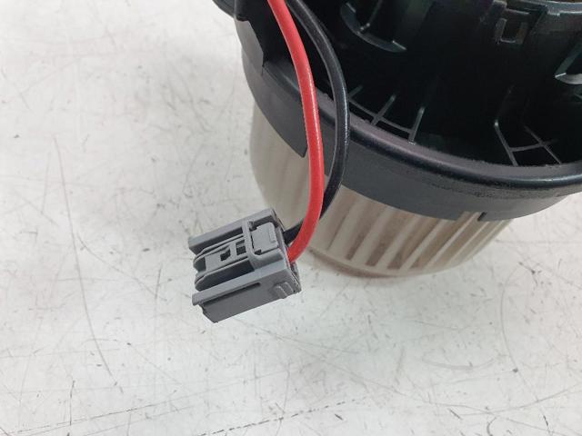 2587601 Motor del ventilador del calefactor  disponible Burgos