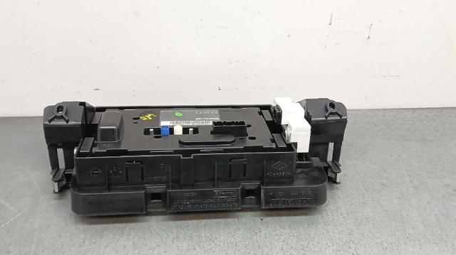 259153411R RENAULT Pantalla  en stock Córdoba