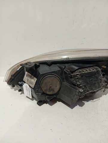260100017R RENAULT Faro derecho  en stock Huelva