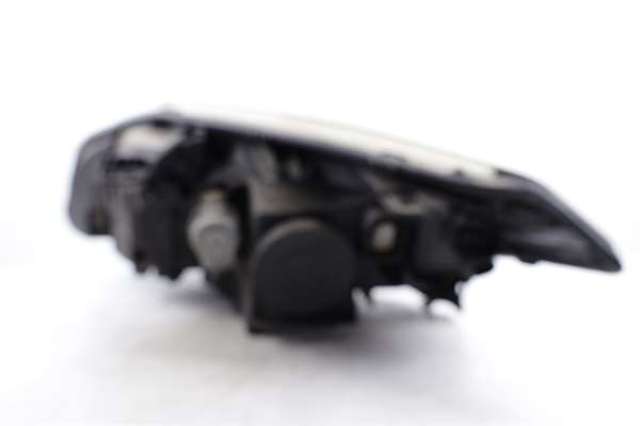 Luz derecha 260100040R RENAULT