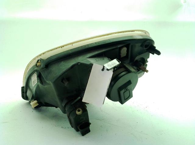 RENAULT 260101934R Faro derecho  disponible Lugo