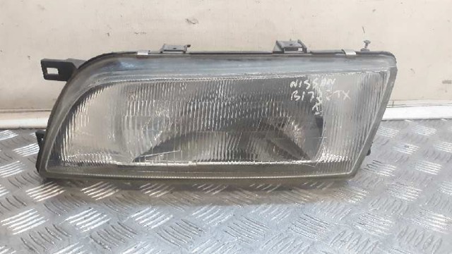 Precio del repuesto Faro delantero derecho Almera I hatchback