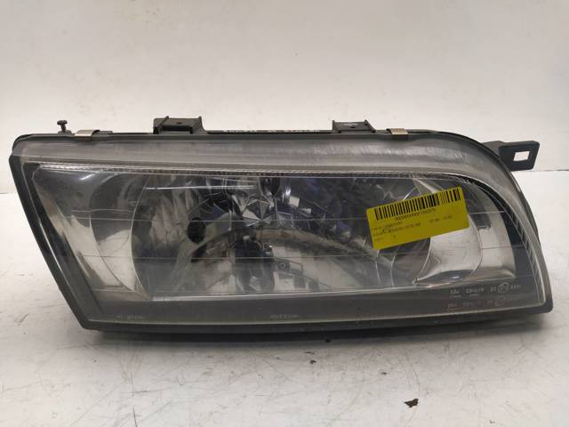 Faro derecho 260101N726 Nissan