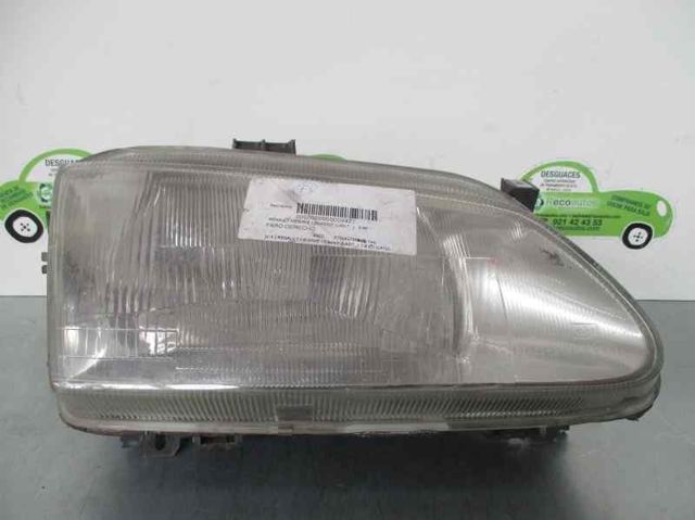 Faro derecho 260102454R Renault (RVI)