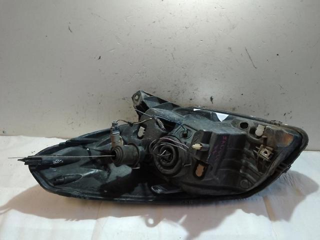 260104793R Faro derecho  comprar en Reus