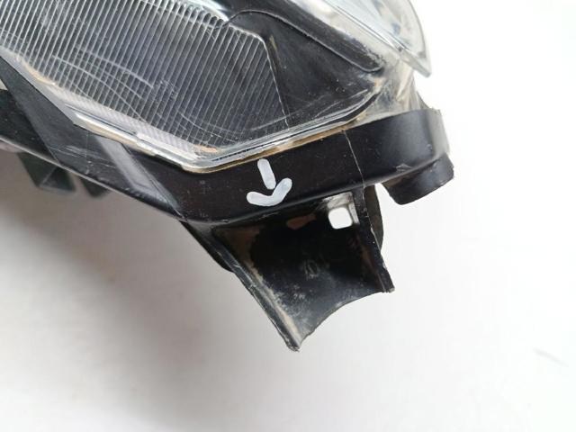 NISSAN 260105FA0A Faro derecho  en stock Terrassa
