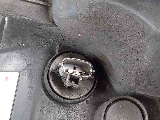 260106220R Faro derecho  en stock Granada