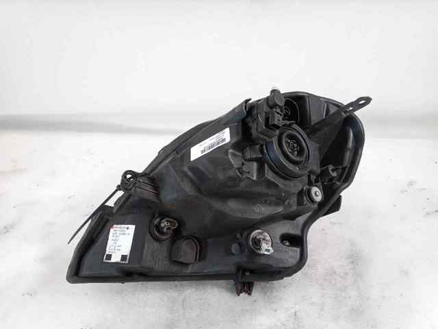 RENAULT 260106220R Faro derecho comprar Tarragona