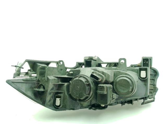 260108053R Faro derecho  disponible Utrera