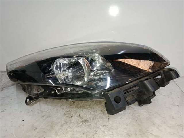 Faro delantero derecho Renault Scenic III desde 189,39 €