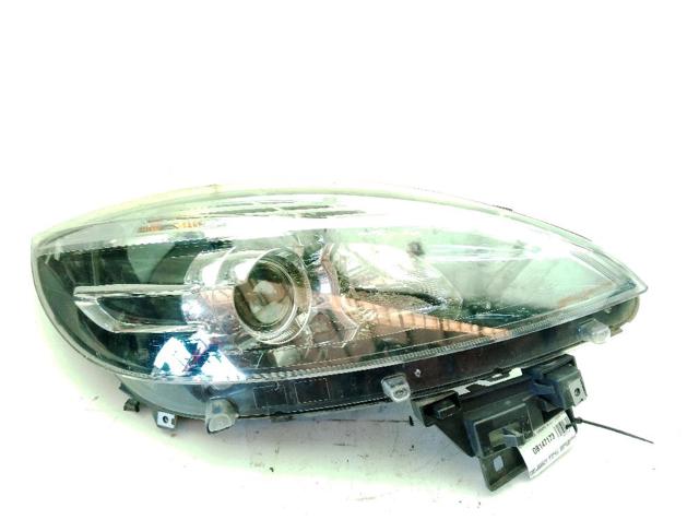 RENAULT 260108453R Faro derecho  comprar en Ponferrada