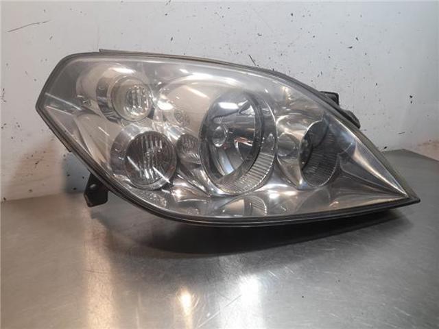 26010AU800 Faro derecho comprar Girona