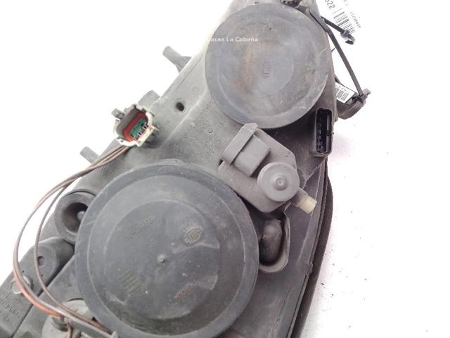 26010AU800 Faro derecho comprar Sevilla