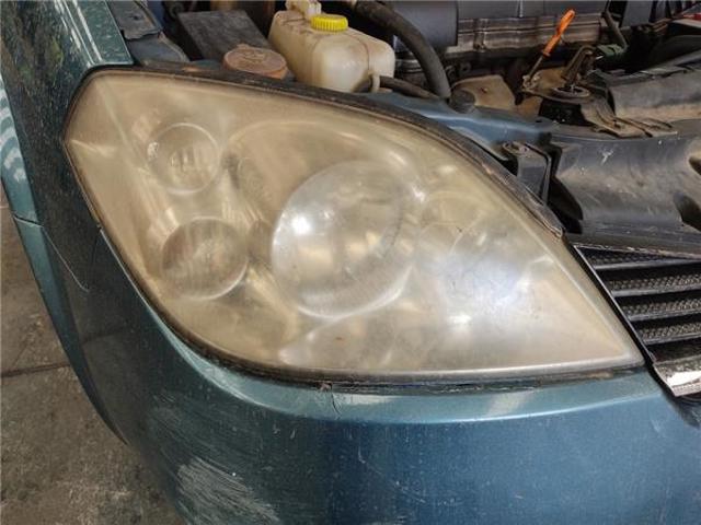 NISSAN 26010AU800 Faro derecho  en stock Valencia