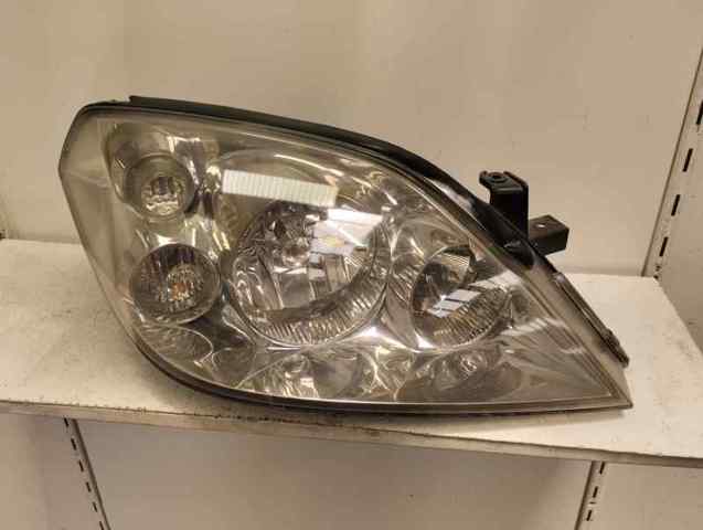 NISSAN 26010AU800 Faro derecho  en stock Salamanca