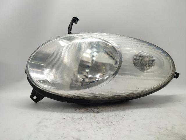 NISSAN 26010AX700 Faro derecho  en stock Valencia