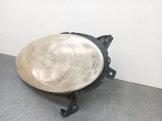 26010AX700 Faro derecho  disponible Utrera