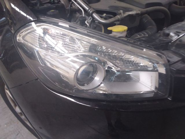 Faro derecho Nissan Qashqai 2 J11