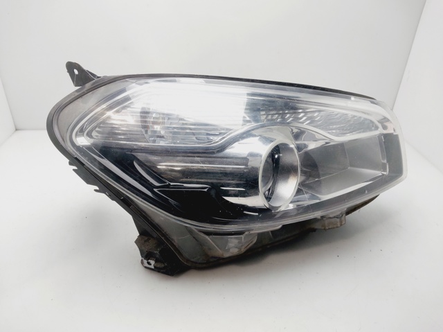Faro derecho Nissan Qashqai 2 J11
