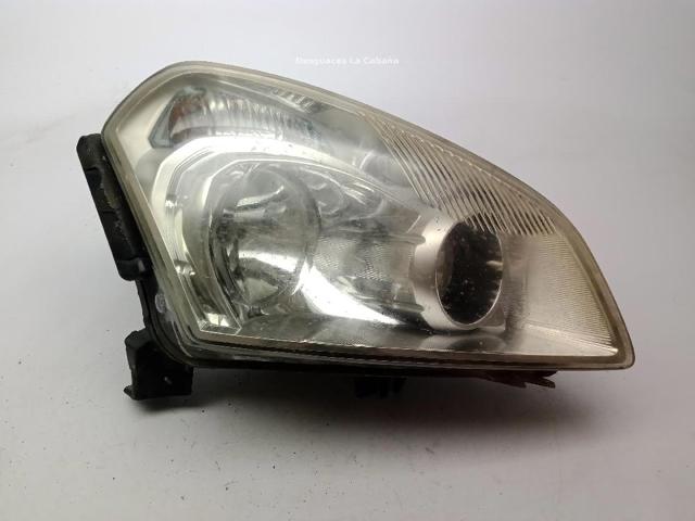 Luz derecha 26010JD900 NISSAN
