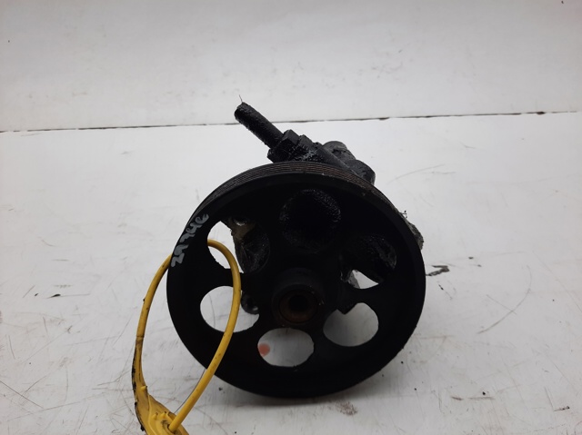 26054891 NISSAN Bomba de dirección asistida  disponible Ourense