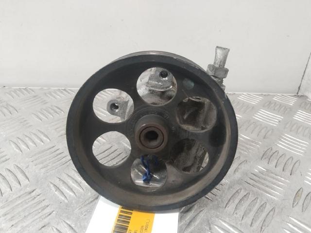 RENAULT 26054891 Bomba de dirección asistida  comprar en Ponferrada