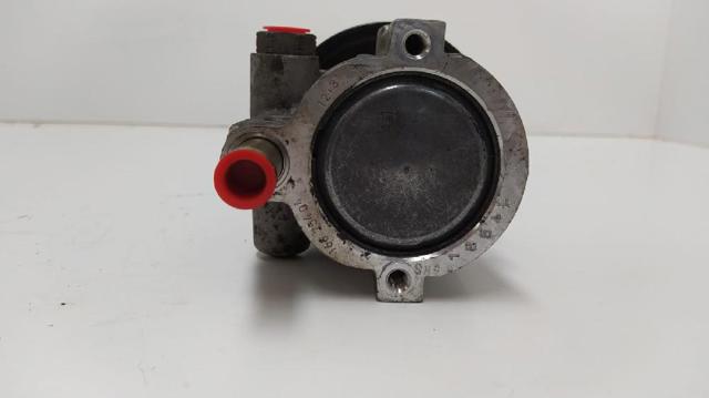 RENAULT 26054891 Bomba de dirección asistida  disponible Valladolid