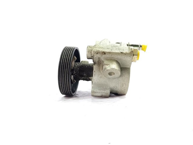 RENAULT 26058572 Bomba de dirección  en stock Terrassa