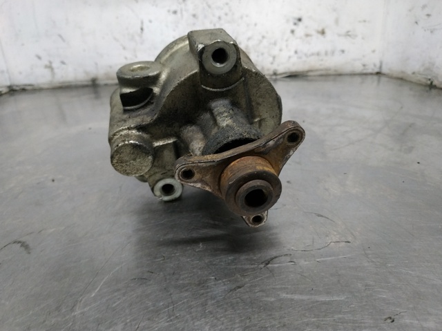 RENAULT 26058572 Bomba de dirección asistida  comprar en Ponferrada