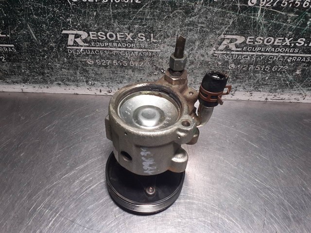 26058572 RENAULT Bomba de dirección  en stock Córdoba