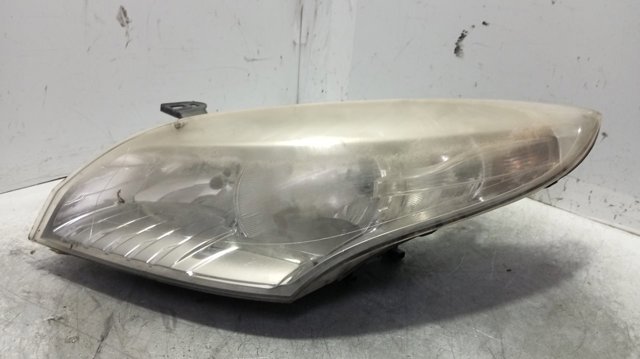 Faros delantero izquierdo 260600017R RENAULT