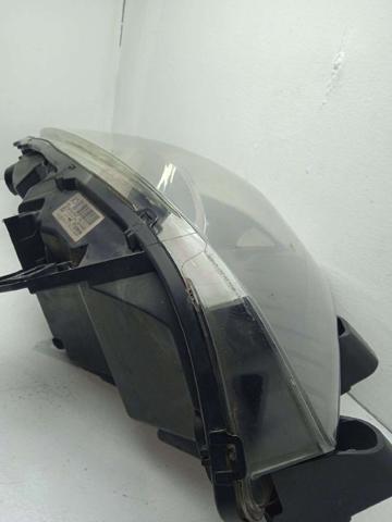260600023R Faro izquierdo  disponible Málaga