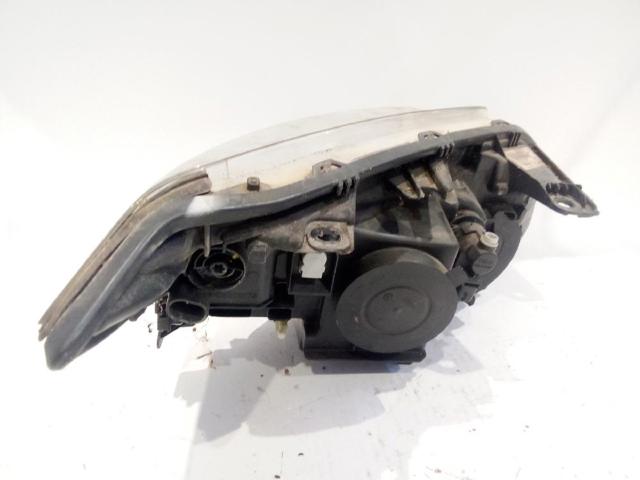 260600038R Faro izquierdo  disponible Málaga