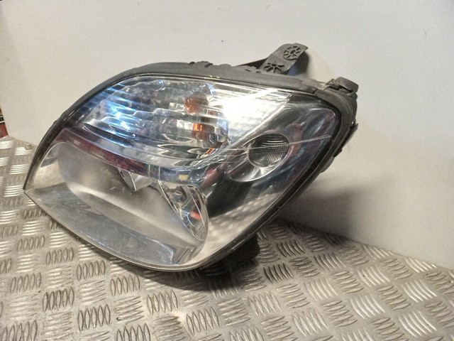 260600499R RENAULT Faro izquierdo comprar Madrid