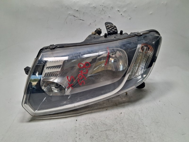 Faro Renault SANDERO II desde 106,77 €