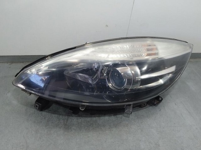 260601946R Faro izquierdo  en stock Sabadell