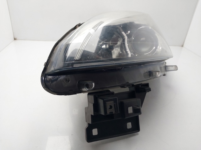 RENAULT 260601946R Faro izquierdo  disponible Valladolid