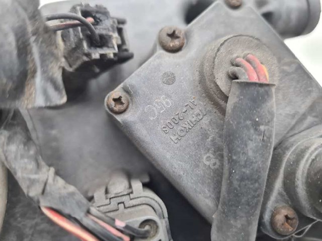 Luz Nissan Almera 1 N15