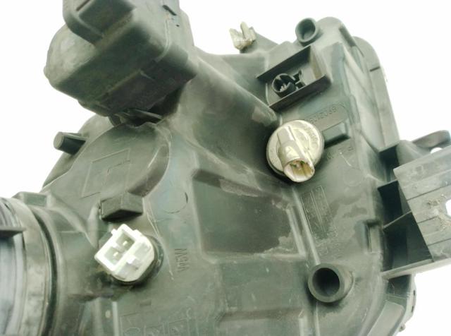 RENAULT 260602069R Faro izquierdo  en stock Terrassa