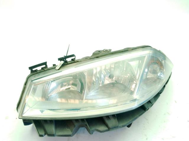 260604235R Faro izquierdo  en stock Sabadell