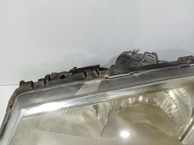 260604235R Faro izquierdo  comprar en Pontevedra