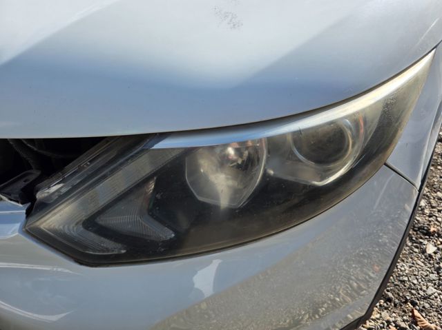 Faros 260604EH1A NISSAN