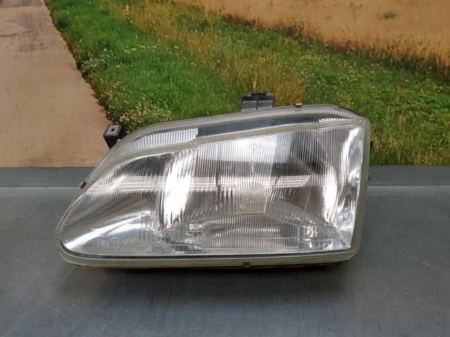 260605784R RENAULT Faro izquierdo comprar Bilbao
