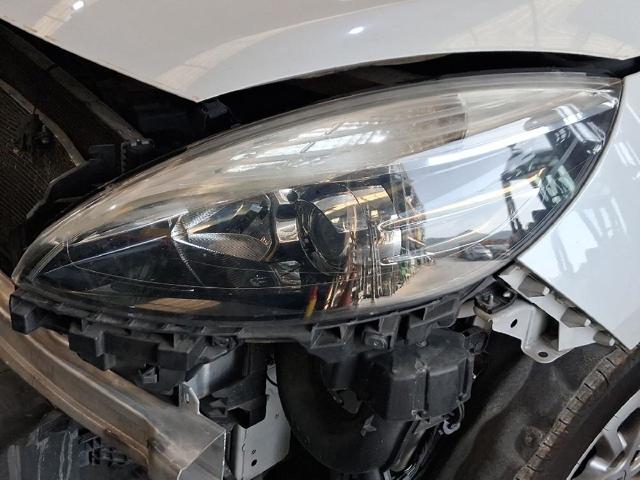 Faros Renault Scenic III (2009-2016)