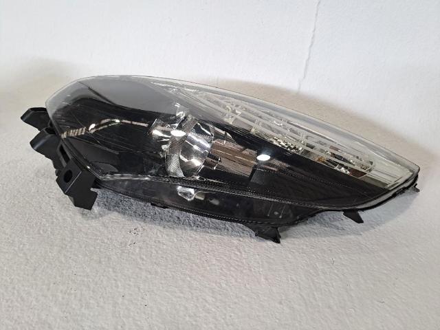 RENAULT 260608682R Faro izquierdo comprar Tarragona