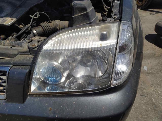 260608H925 Faro izquierdo  disponible Utrera