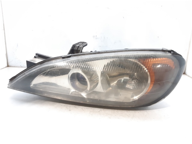 Luz frontal Nissan Primera  (P11)
