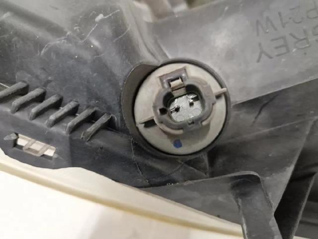 260609U10A NISSAN Faro izquierdo comprar Alcalá