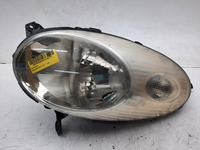 26060AX700 NISSAN Faro izquierdo  comprar en Lleida