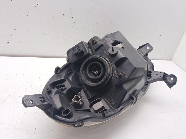 26060AX700 NISSAN Faro izquierdo  en stock Gandía